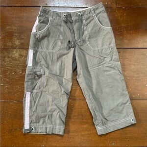 Vintage Women’s Capri Cargo Pants